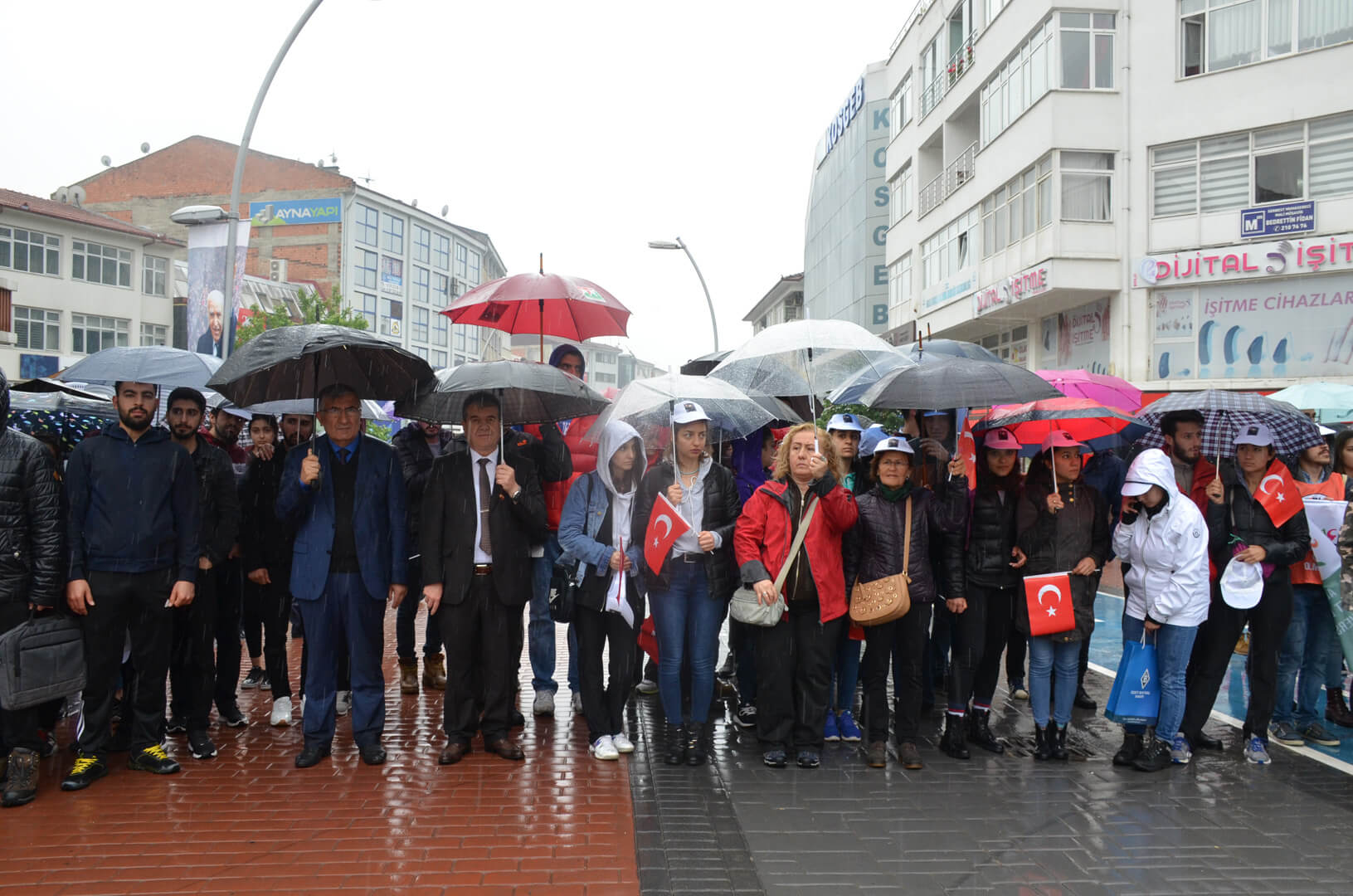 İzzet Baysal Şükran Günleri Kutlandı